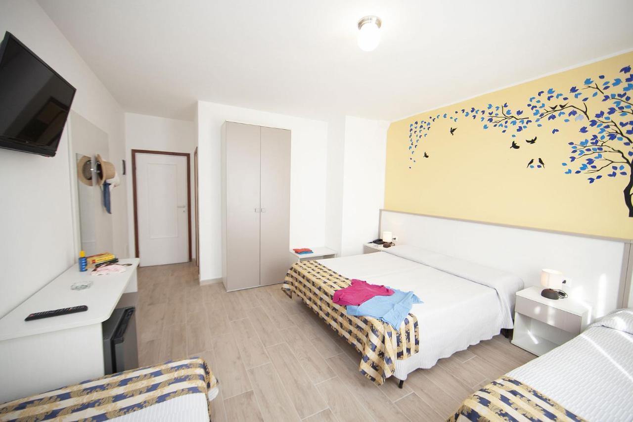Hotel Thomas Marina di Campo Luaran gambar
