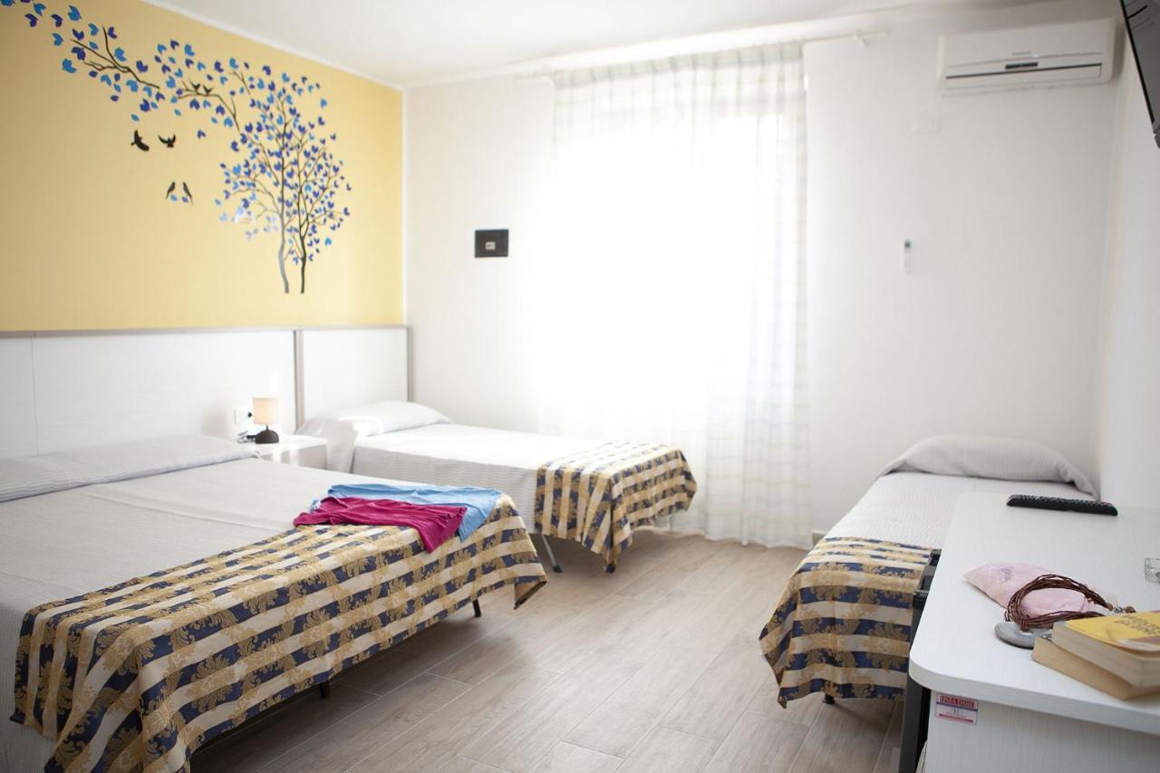 Hotel Thomas Marina di Campo Luaran gambar